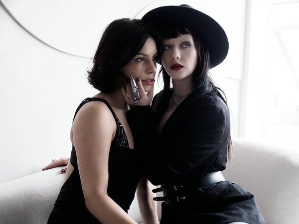 Elevate Your Style: Ultimate UK Fashion Guide for Rocking the Bodysuit Look!